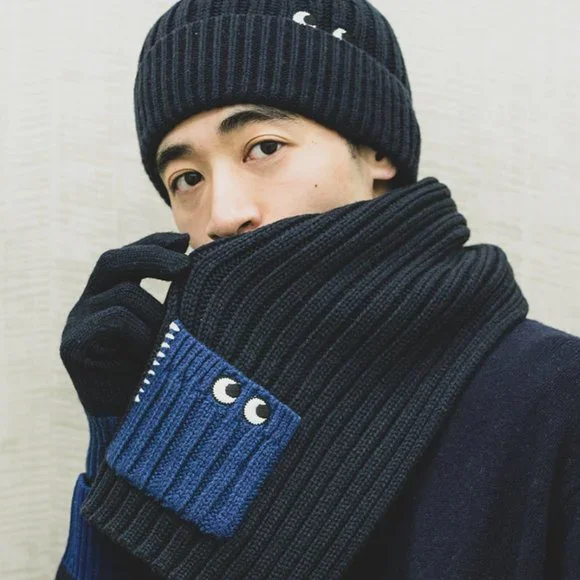 Uniqlo Accessories Uniqlo X Anya Hindmarch Heattech Scarf Navy